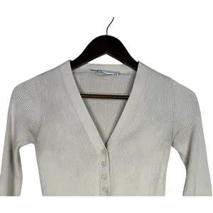 Zara Cropped V Neck Long Sleeve Fitted Ribbed Knit Button Down Sweater XS Beige thumbnail 2