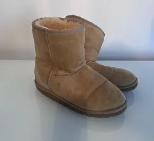UGG Classic Short II Boots in Stone Size 5 thumbnail 5