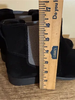 Vionic Alana Black Suede Booties Chelsea Boots Water Repellent Sz 8 Arch Support thumbnail 10