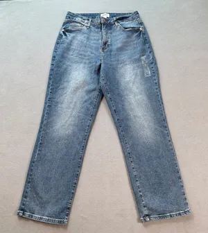 Sonoma Jeans 4R Blue Womens High Rise Straight Leg Medium Wash Faded Denim NWOT thumbnail 1