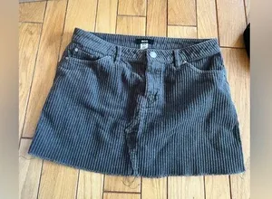 BDG - Gray Corduroy Mini Pencil Skirt thumbnail 1