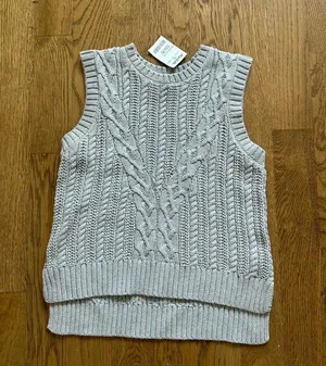 Grey Sweater Vest Gray thumbnail 1