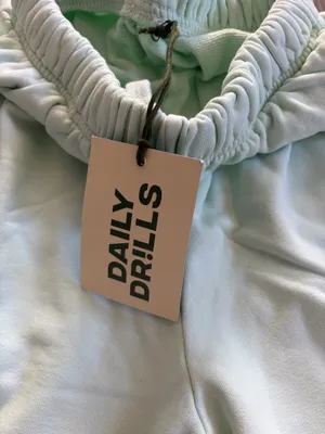 Daily Drills SWEAT SHORTS thumbnail 4