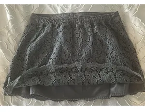 Abercrombie & Fitch Grey Floral Lace Mini Skirt Size S Cotton thumbnail 4