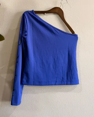 Nike Women’s top thumbnail 1