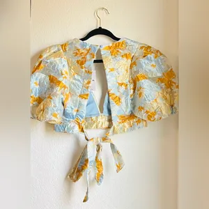 Showpo. Brailey Puff Sleeve Crop Top Blue Size 8 thumbnail 5