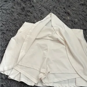 SHEIN White Mini Skirt thumbnail 3
