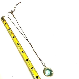 Gold tone and green pendant necklace thumbnail 6
