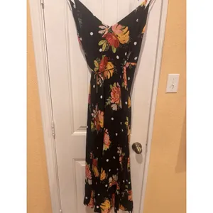 Farm Rio Floral Wrap Dress Size XS thumbnail 5