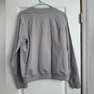 Lululemon Women’s Pullover thumbnail 2