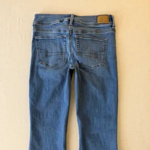 American Eagle Kick Boot Next Level Stretch Jeans Womens 4 Short Blue thumbnail 5