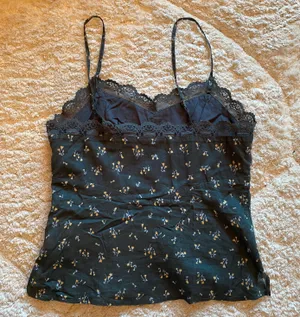American Eagle Delicate Lace Tank thumbnail 2