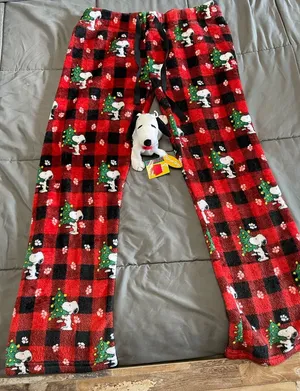 Peanuts Women's Christmas Snoopy Red Pajama Pants with Plush Toy thumbnail 1