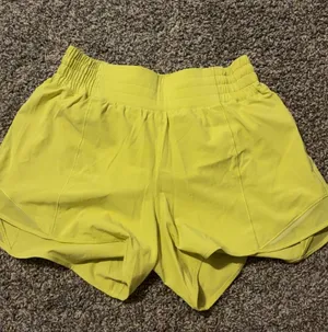 Lululemon thumbnail 1