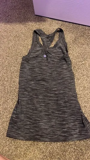 Lululemon Tank Nulu thumbnail 2