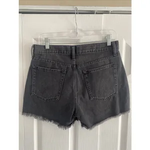 Gap High Rise Denim Shorts Womens Size‎ 6 Black Raw Hem Frayed Faded Cotton thumbnail 4