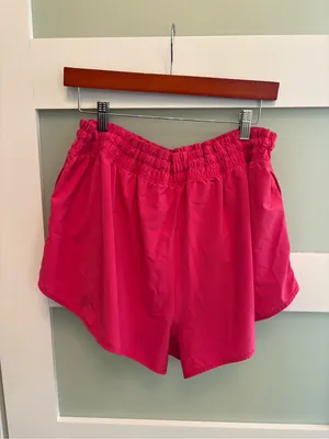 Offline by Aerie Hot pink shorts with built in liner Size XL thumbnail 3