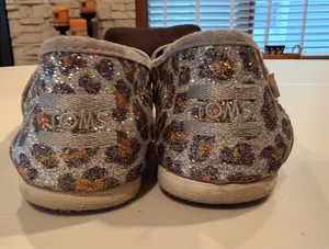 TOMS | Womens Alpargata Classic Silver Glitter Cheetah Print. Size: 6 thumbnail 7