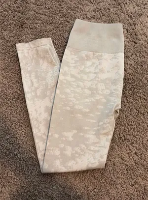 Fabletics Leggings thumbnail 1
