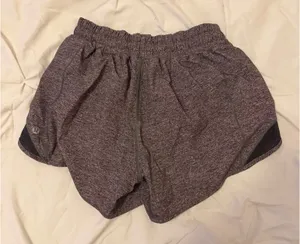 Lululemon Shorts Hotty Hot 4" thumbnail 2