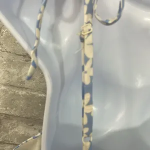 Lila Rose Blue Floral Romper thumbnail 4