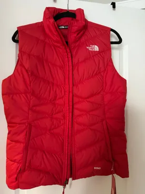 The North Face Puffer Vest thumbnail 1