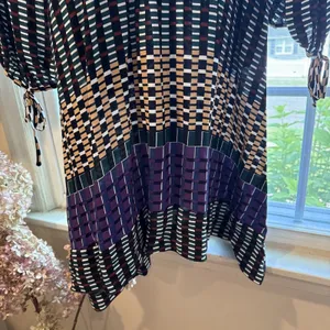 Maeve For Anthropologie Knee Length Dress Black Multi Color Long Sleeved Size 10 thumbnail 8