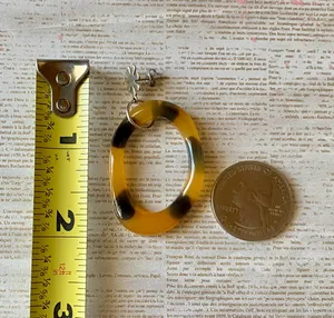 Handmade unique boho vintage funky style tortoiseshell hoop & flower dangle earrings🌼 thumbnail 8