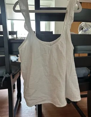 Wilfred Free Aritzia Top thumbnail 1
