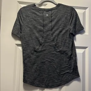 Lululemon gray athletic top thumbnail 2