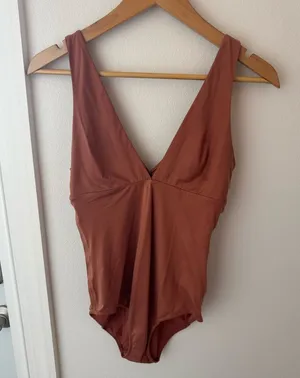 • Aerie • NWOT Sunnie Bodysuit Maeve Size Medium thumbnail 1