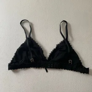 Show Off by Aerie Black Lace Triangle Bralette Size Large Coquette Y2K thumbnail 3
