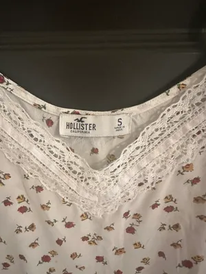 Hollister White Lace Floral Tank Top thumbnail 2