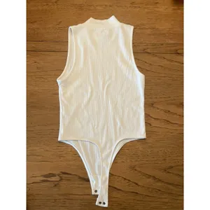 Aerie Women's White One Piece Bodysuit Solid Stretch Snap, Size M Regular thumbnail 3