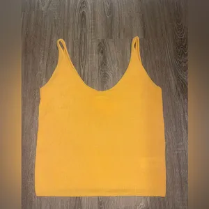 Vince Cashmere Scoop Neck Camisole‎ in Light Tangelo thumbnail 4