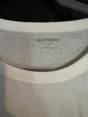 Old Navy Long Sleeve thumbnail 2