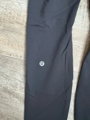 Lululemon Wunder Train High-Rise Tight in Black in Sz4 thumbnail 6