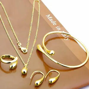 Gold Teardrop Necklace Set thumbnail 1