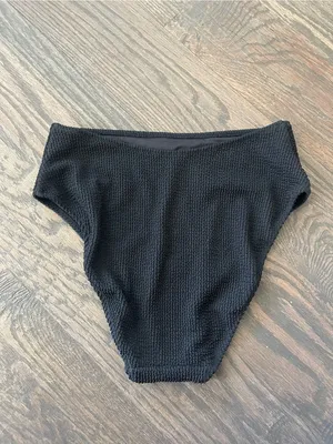 Show Me Your Mumu Sail Bikini Bottoms size Large L Black Scrunch high waist swim thumbnail 7