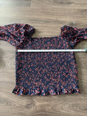 Lush Navy w/ Rust Red Floral Print Smocked Blouse w/Puff Sleeves, Size Small thumbnail 2