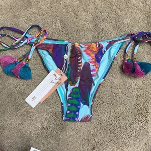 PILYQ Vida feather teeny string bikini set. New thumbnail 11