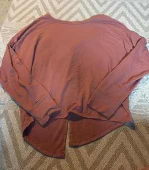 Old Navy Active Top thumbnail 1