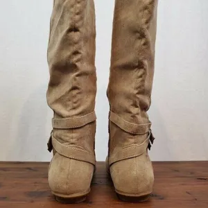 JustFab‎ Womens Boots 7 Brown Suede Knee High Zip Up Flat Pull-On Almond Toe thumbnail 3