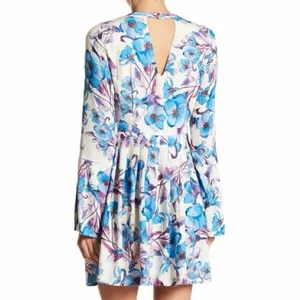 Free People Teagan Floral Blue Purple Boho‎ Double V Cutout Mini Dress thumbnail 2