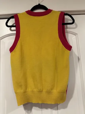 Lynx Golf collection wool Scene‎ Knit Sweater Vest - Yellow & Pink med thumbnail 3