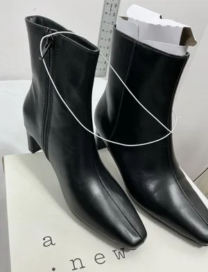 Womans New A New Day Tigris Ankle Boots Size 6.5 Black Kitten Heel Side Zip thumbnail 1