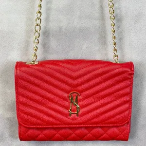 Steve‎ Madden Crossbody Bag Quilted Faux Leather Gold Chain Strap Going Out Chic thumbnail 2