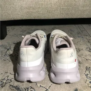On Cloudtilt Sneakers in Sand lavender Size 9 thumbnail 5
