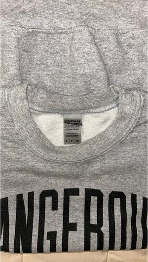 Morgan Wallen Gildan Sweatshirt thumbnail 3