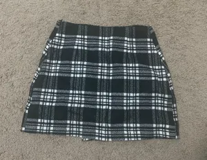 Abercrombie Plaid Wool Mini Skirt thumbnail 3